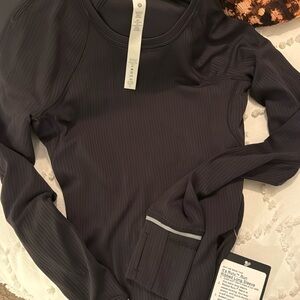 Brand New ribbed Lululenon long sleeve top